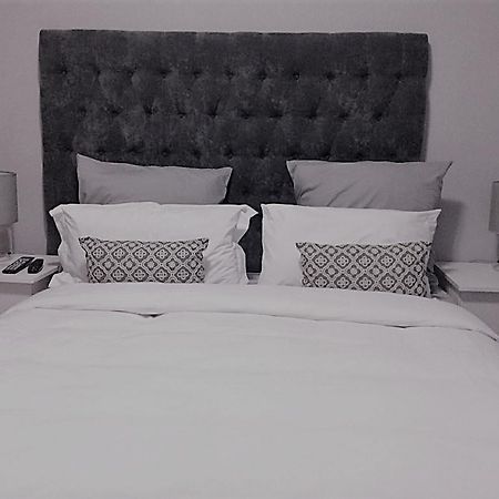 Sapphire Court Bed and Breakfast Gaborone Zewnętrze zdjęcie
